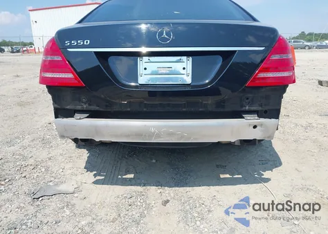 2010 Mercedes-Benz S 550 из США, поврежденный, VIN WDDNG7BB4AA356932